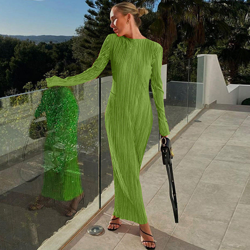 Long-sleeved slim dress